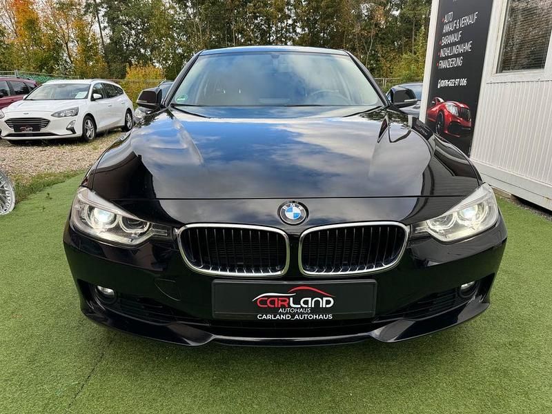 Gebraucht BMW 320 Sport Line 184 PS (135 kW) 2013 Schwarz Kombi