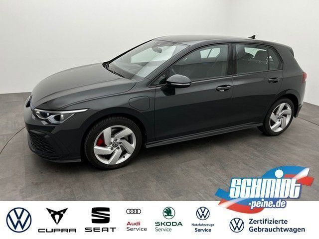 Uranograu Gebraucht 2020 VW Golf VIII GTE Limousine | 23.200 € (Guter Preis) - Bild 1/4