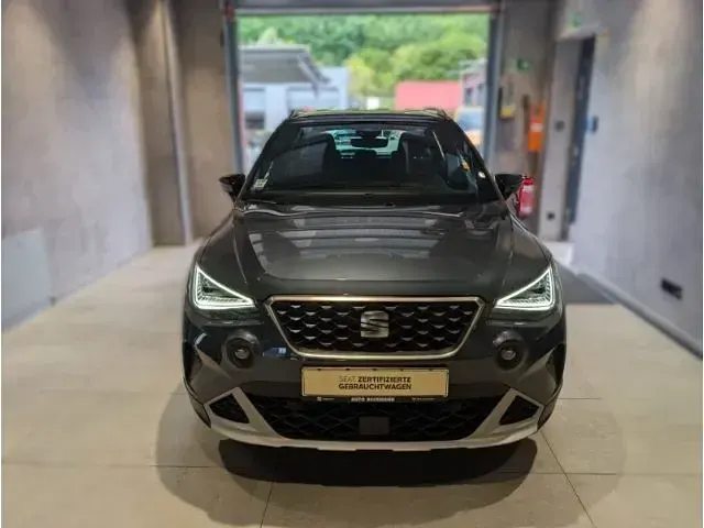 Gebraucht Seat Arona Xperience 110 PS (80 kW) 2023 Grau SUV