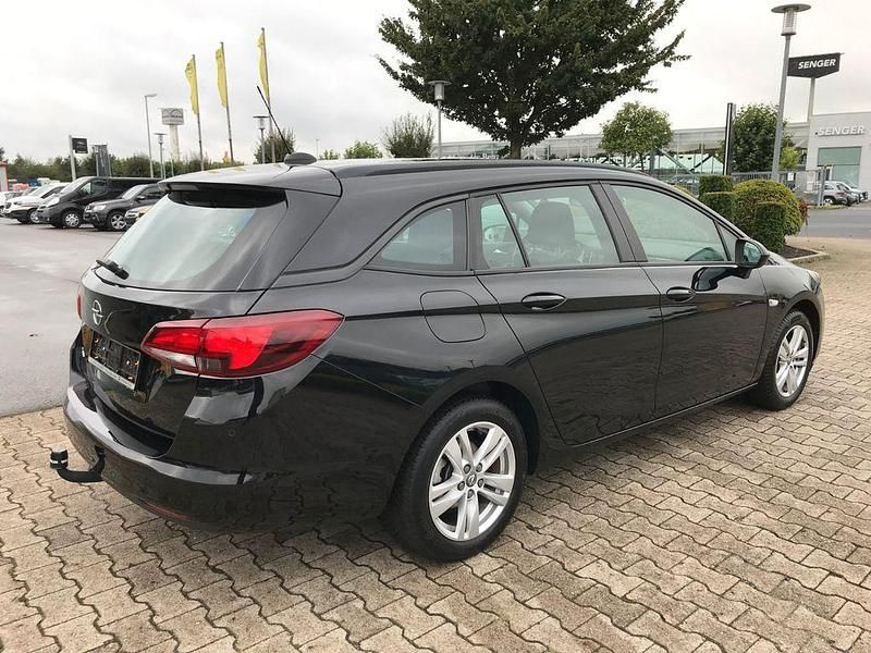 Gebraucht Opel Astra Edition 110 PS (80 kW) 2021 Schwarz Kombi