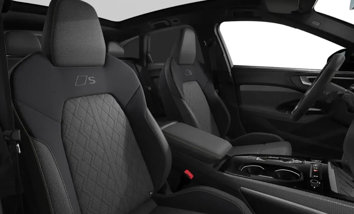 Gebraucht Audi A5 S-Line 204 PS (150 kW) 2025 Mythosschwarz metallic Kombi