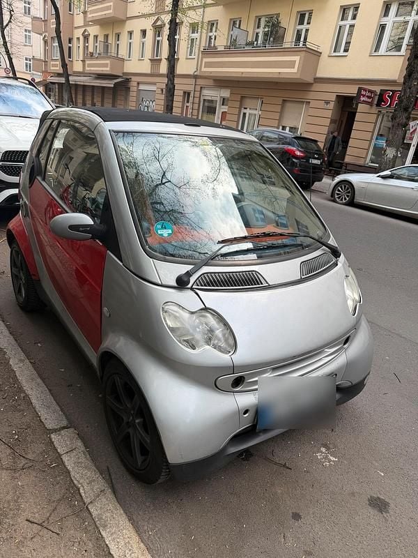 Second-hand Smart ForTwo Cabrio 2000 Roșu Cabrio