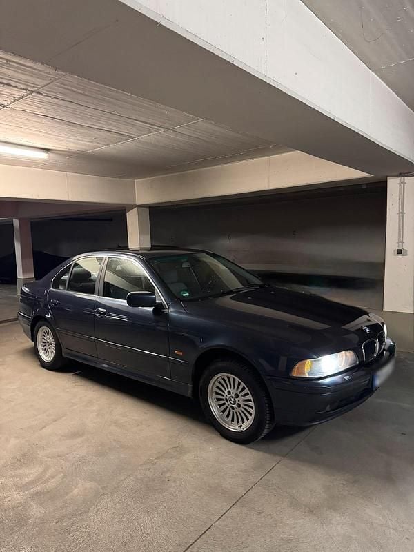 Gebraucht BMW 525 192 PS (141 kW) 2002 Limousine