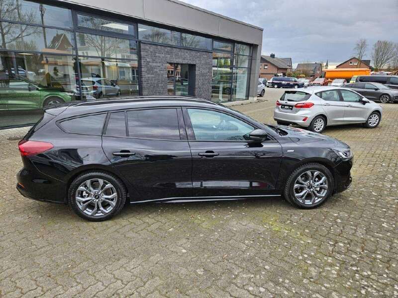 Usata Ford Focus ST-Line 155 CV (114 kW) 2024 Nero Station wagon