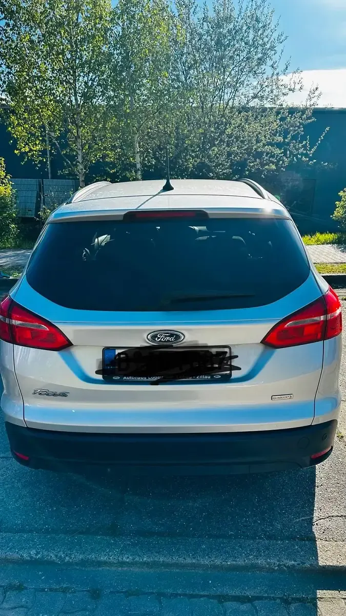 Gebraucht Ford Focus 125 PS (91 kW) 2018 Silber Kombi