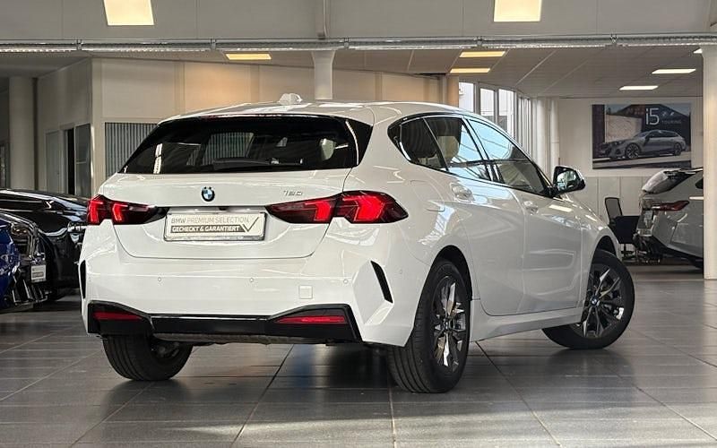 Gebraucht BMW 120 Shadowline 170 PS (125 kW) 2025 Weiß Kleinwagen