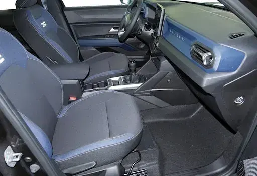 Gebraucht Dacia Duster Journey 140 PS (102 kW) 2025 Schwarz SUV