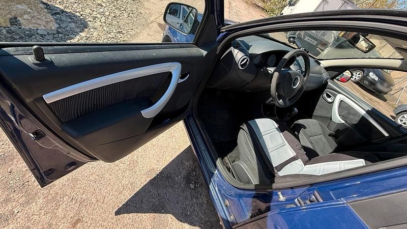 Gebraucht Dacia Sandero 75 PS (55 kW) 2009 Blau Kombi