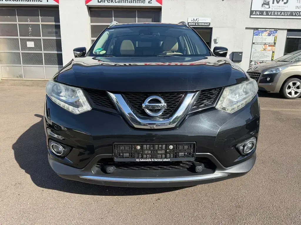Gebraucht Nissan X-Trail 360º 177 PS (130 kW) 2017 Schwarz SUV
