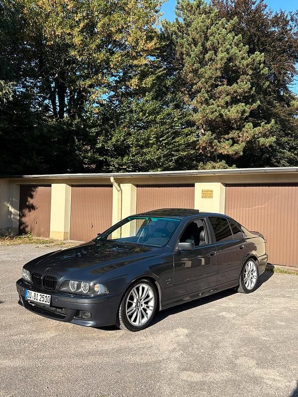 Grau Gebraucht 1997 BMW 523 M Sport Limousine | 2.499 € (Superpreis) - Bild 1/4