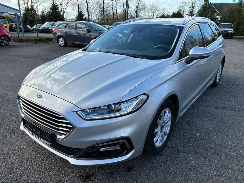Gebraucht Ford Mondeo Titanium 190 PS (139 kW) 2021 Silber Kombi