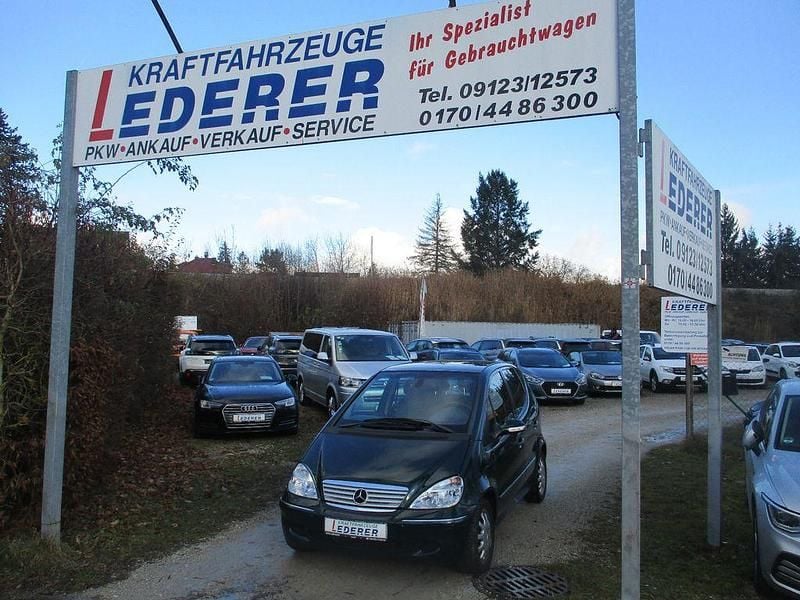 Grün Gebraucht 2003 Mercedes A160 Elegance Van / Kleinbus | 4.444 € (Teuer) - Bild 1/4