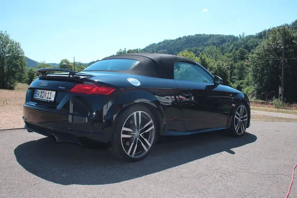 Gebraucht Audi TT Roadster S-Line 230 PS (169 kW) 2017 Schwarz Cabrio