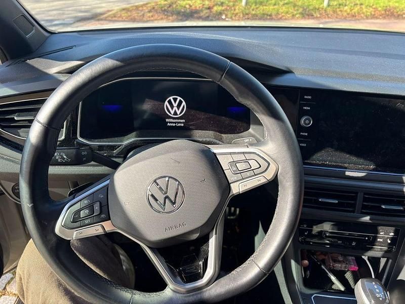 Gebraucht VW Taigo R-line 150 PS (110 kW) 2022 Beige SUV