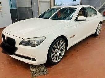 Weiß Gebraucht 2010 BMW 750L Sport Line Limousine | 12.500 € (Superpreis) - Bild 1/2
