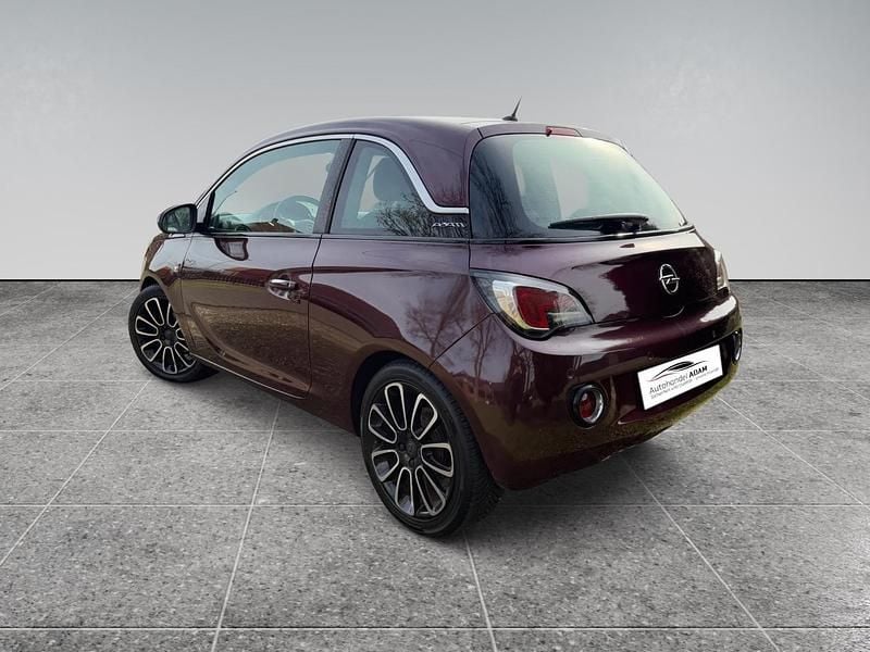 Gebraucht Opel Adam 69 PS (50 kW) 2014 Rot Kleinwagen