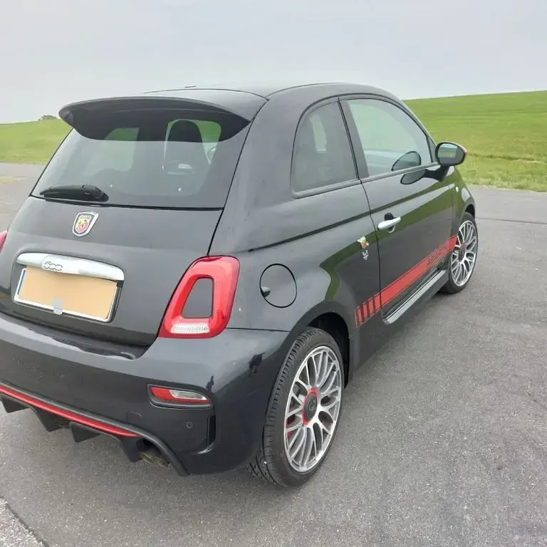 Gebraucht Abarth 595 145 PS (106 kW) 2017 Schwarz Kleinwagen