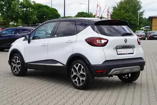 Gebraucht Renault Captur Collection 131 PS (96 kW) 2019 Weiß SUV