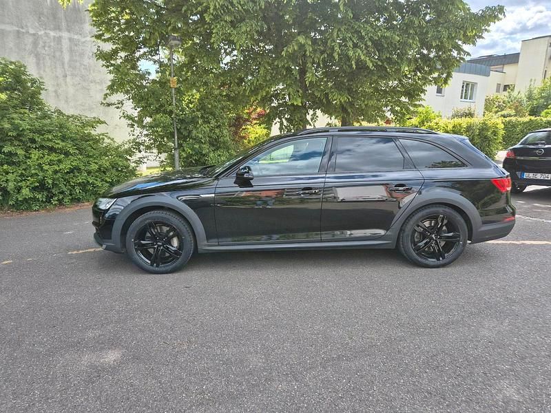Gebraucht Audi A4 Allroad 245 PS (180 kW) 2019 Schwarz Kombi