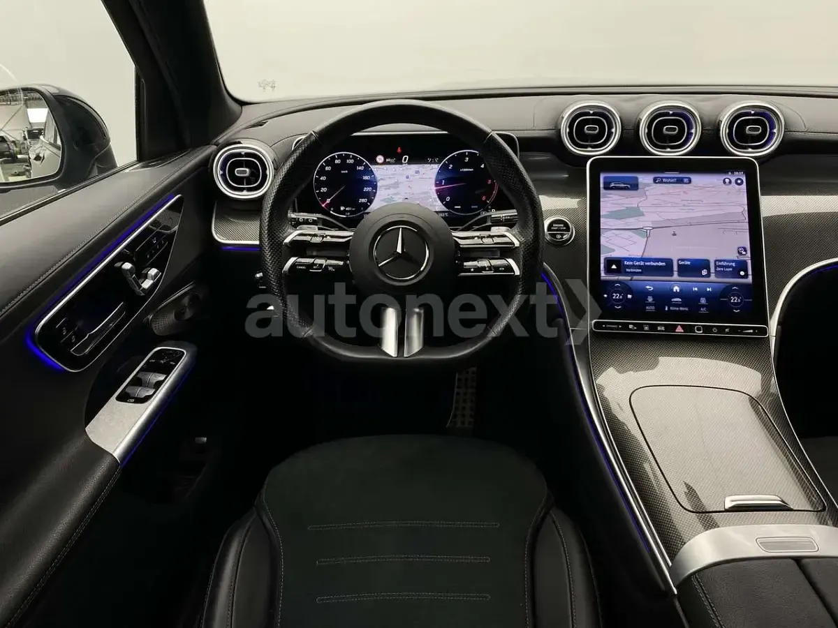 Gebraucht Mercedes GLC300 Advanced 292 PS (214 kW) 2023 Schwarz SUV
