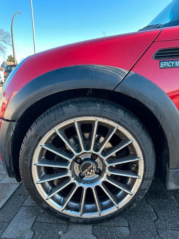 Gebraucht Mini Cooper Cabriolet 95 PS (69 kW) 2005 Rot Cabrio