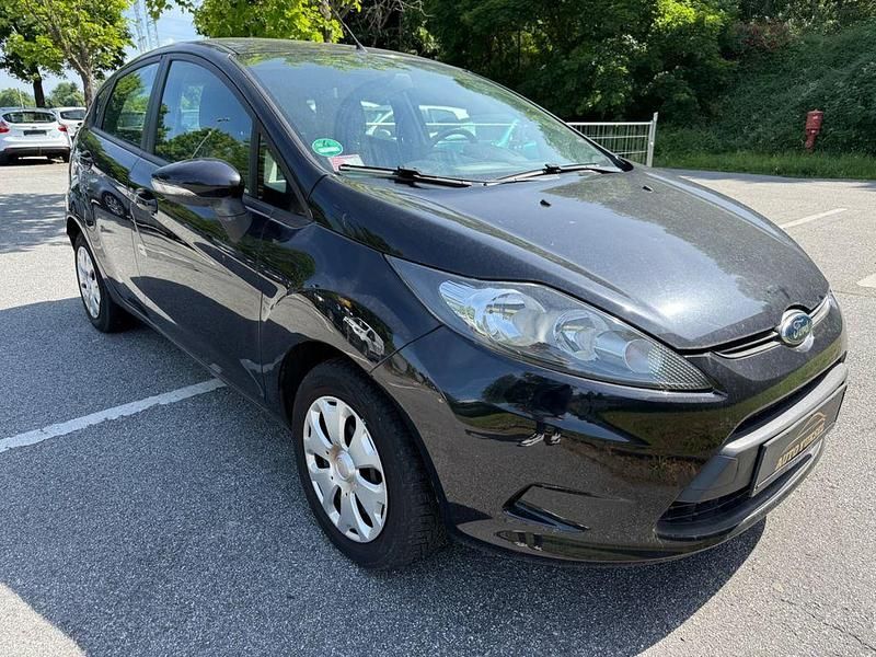 Schwarz Gebraucht 2012 Ford Fiesta Trend Kleinwagen | 3.600 € (Fairer Preis) - Bild 1/4