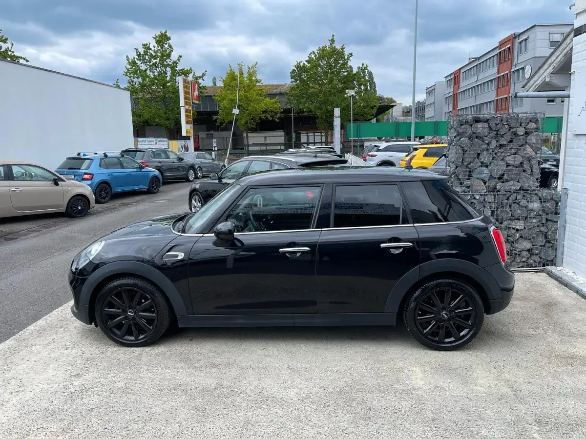 Gebraucht Mini ONE 102 PS (75 kW) 2018 Schwarz Kleinwagen