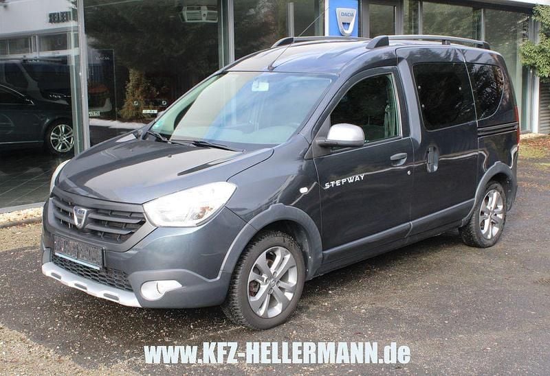 Gebraucht Dacia Dokker Stepway 90 PS (66 kW) 2017 Grau Van / Kleinbus