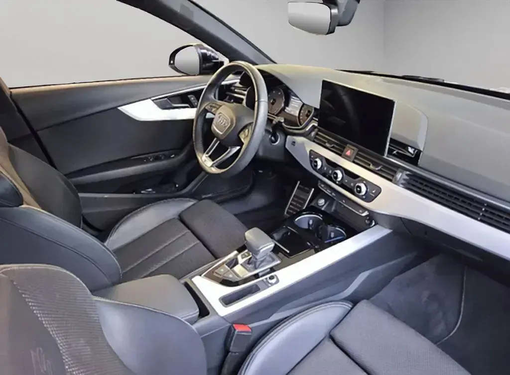 Gebraucht Audi A4 S-Line 204 PS (150 kW) 2023 Mythosschwarz metallic Kombi