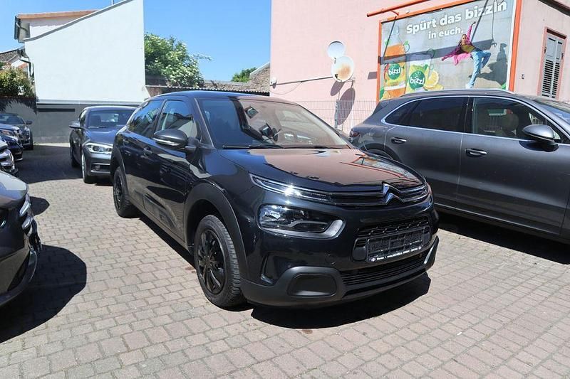 Schwarz Gebraucht 2019 Citroën C4 Cactus Live Kleinwagen | 9.900 € (Guter Preis) - Bild 1/4