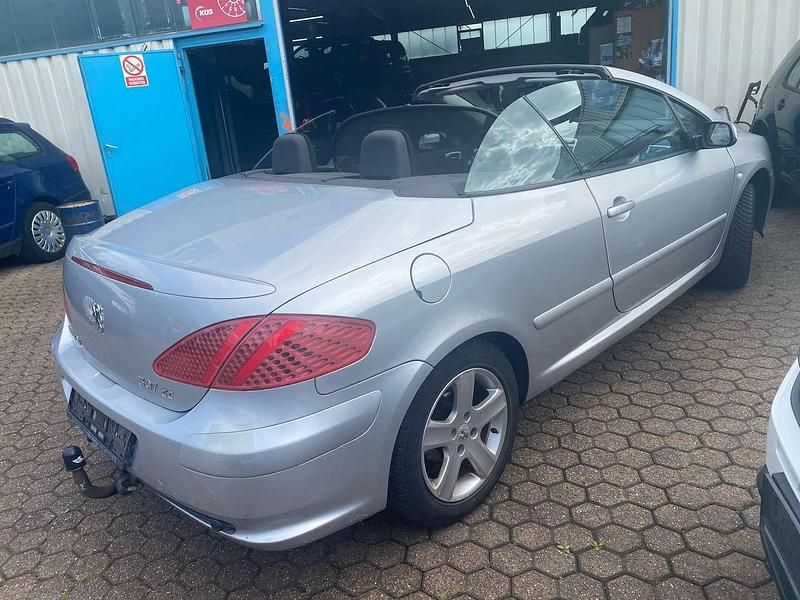 Gebraucht Peugeot 307 CC Basis 136 PS (100 kW) 2005 Silber Cabrio