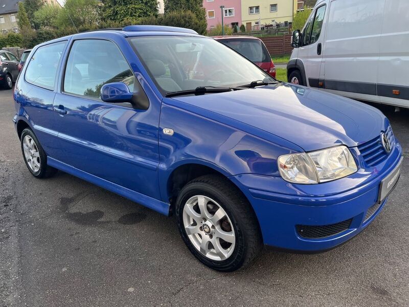 Blau Gebraucht 2001 VW Polo Edition Limousine | 3.490 € (Teuer) - Bild 1/4