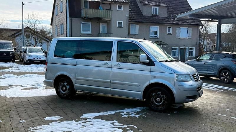 Second-hand VW T5 130 CP (95 kW) 2008 Argintiu Van