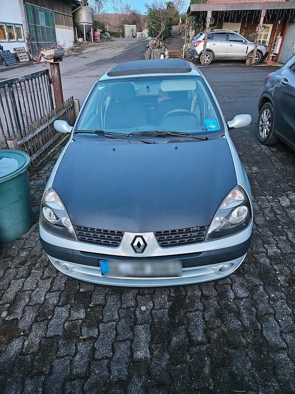 Gebraucht Renault Clio II 75 PS (55 kW) 2003 Grau Kleinwagen