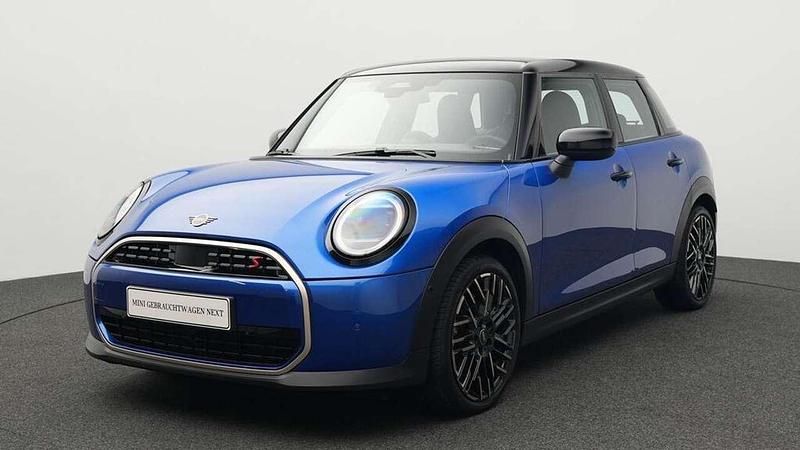 Blau Gebraucht 2024 Mini Cooper S Favoured Kleinwagen | 31.015 € (Guter Preis) - Bild 1/4
