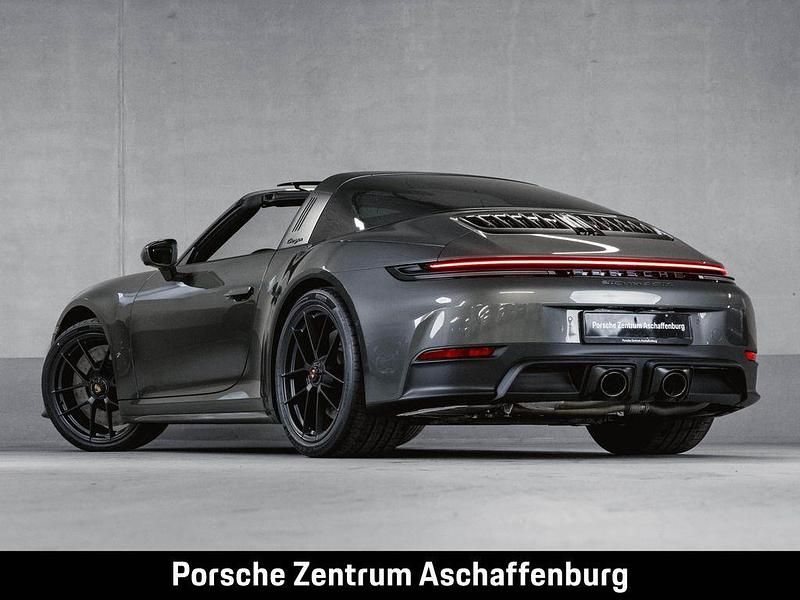 Neu Porsche 911 Targa 4 541 PS (397 kW) 2026 Grün Cabrio