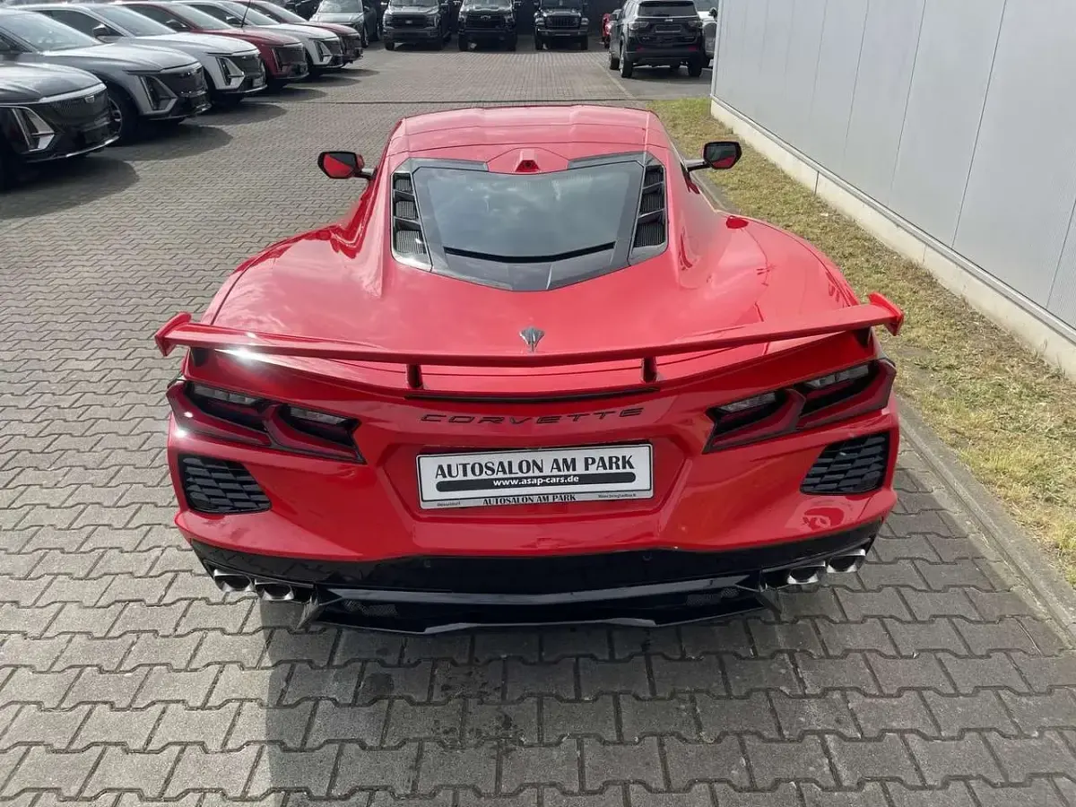 Neu Corvette C8 481 PS (353 kW) 2026 Torch red Coupé