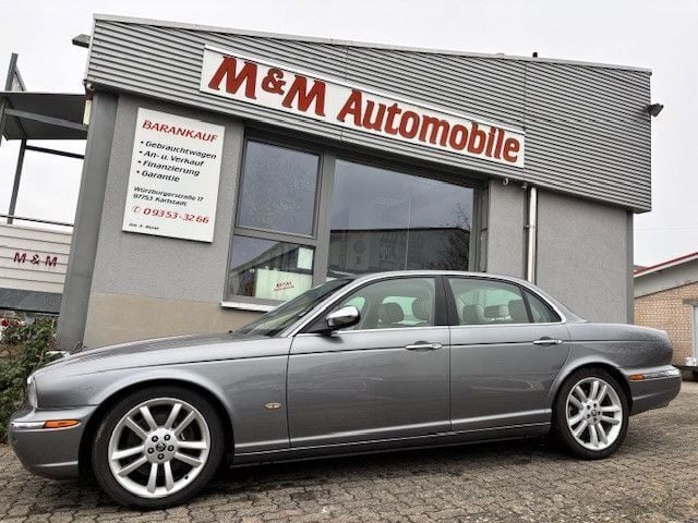 Lunar grey . Gebraucht 2006 Jaguar XJ6 Executive Limousine | 9.900 € (Superpreis) - Bild 1/4