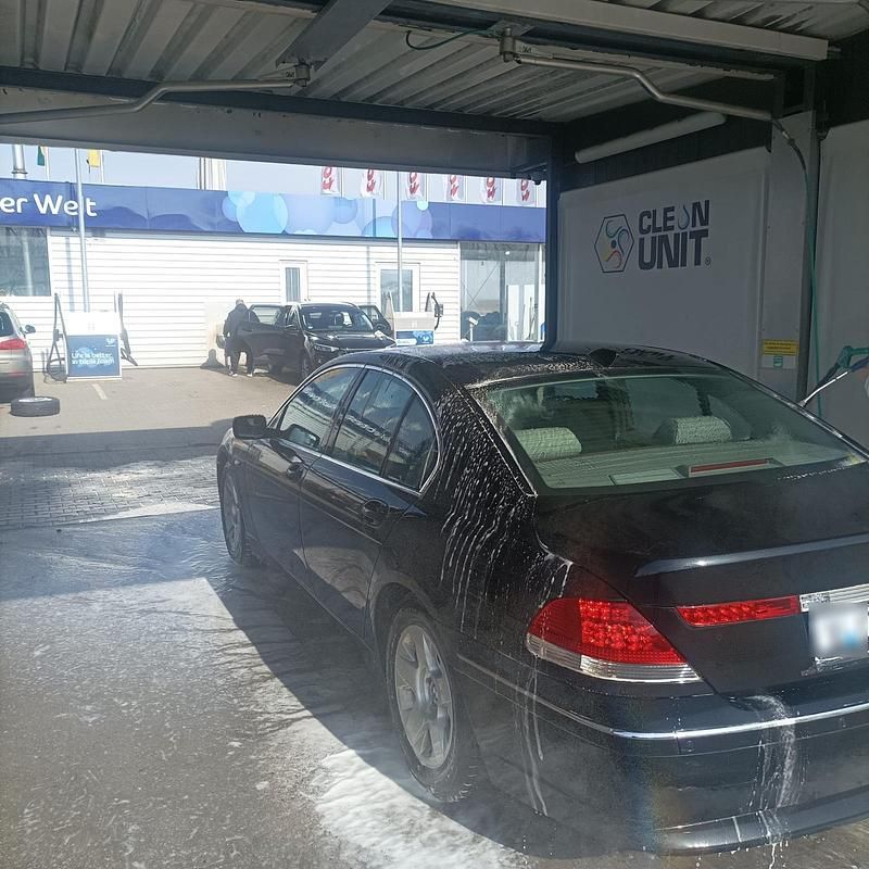 Gebraucht BMW 730 220 PS (161 kW) 2004 Limousine