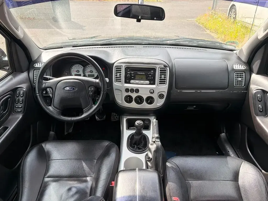 Gebraucht Ford Maverick 150 PS (110 kW) 2004 Schwarz SUV