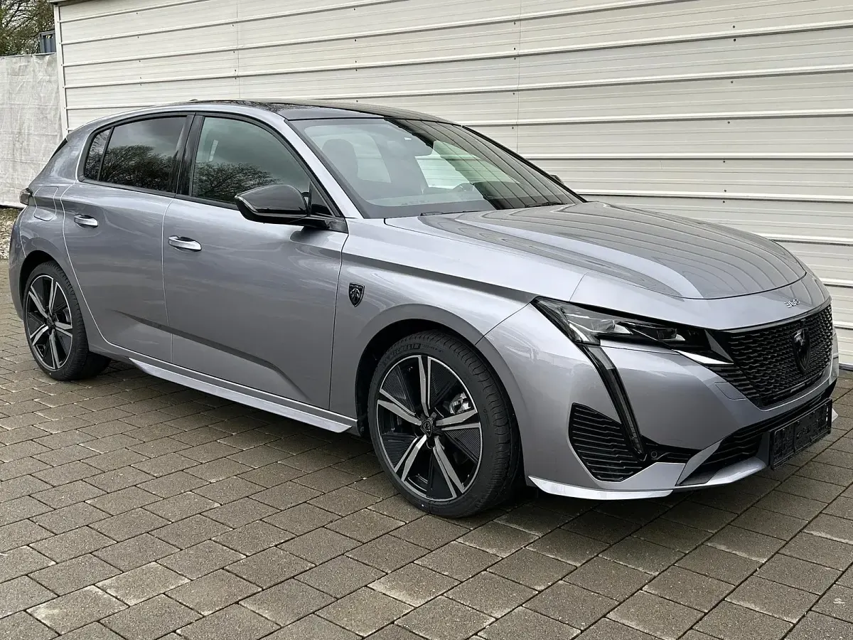 Gebraucht Peugeot 308 GT 145 PS (106 kW) 2025 Limousine