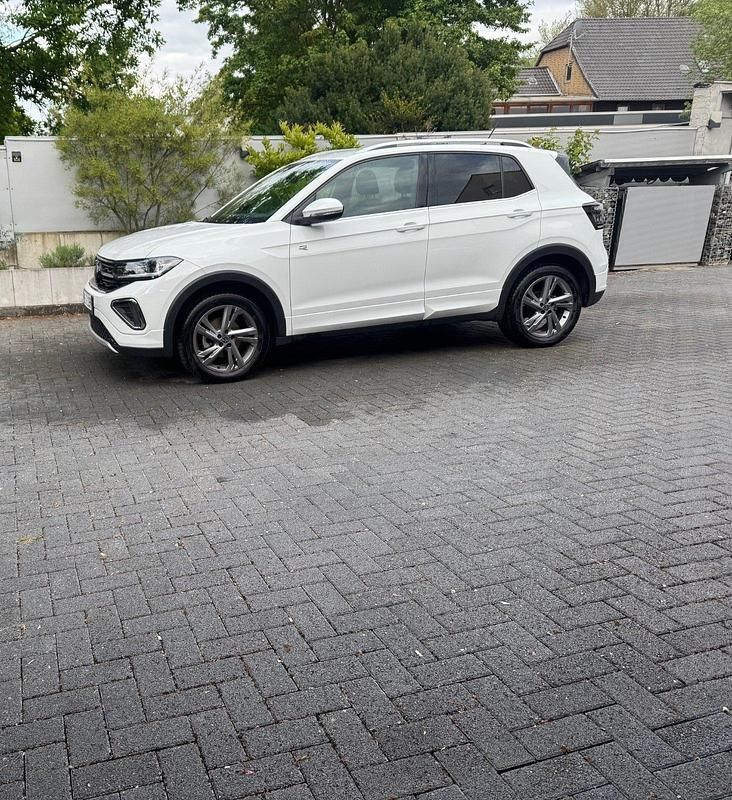 Weiß Gebraucht 2024 VW T-Cross R-line SUV | 26.900 € (Fairer Preis) - Bild 1/2