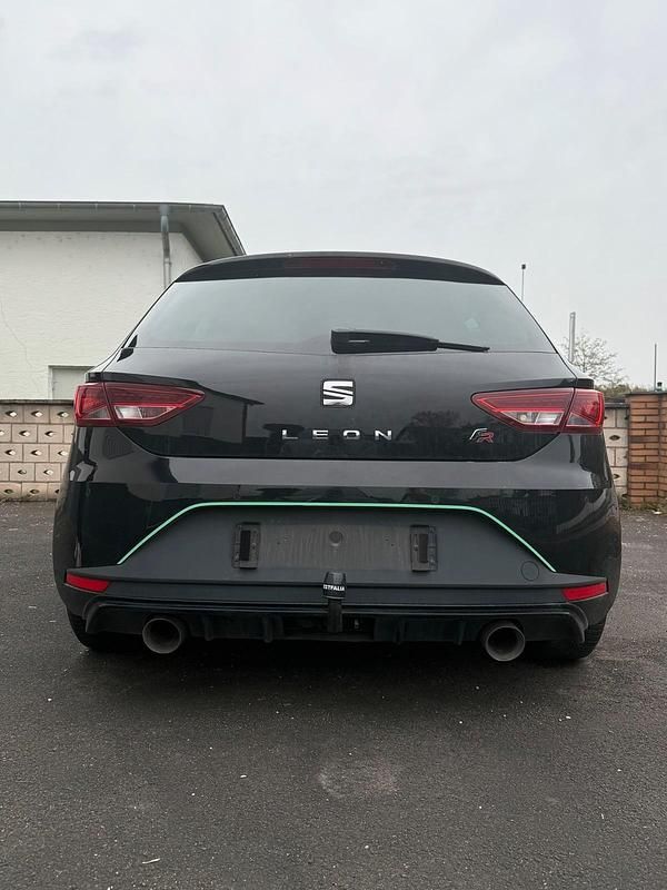 Gebraucht Seat Leon FR 184 PS (135 kW) 2015 Schwarz Limousine