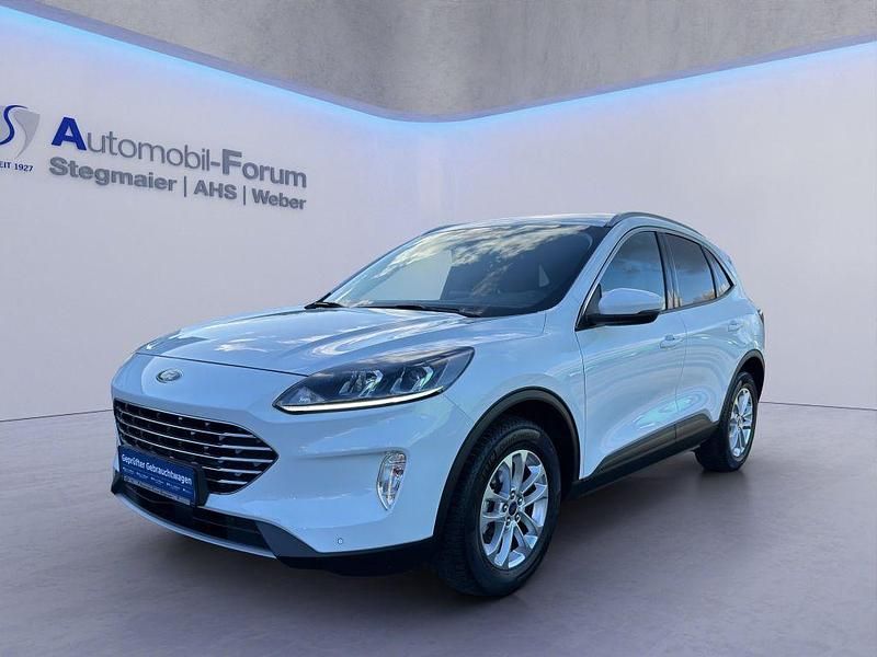 Gebraucht Ford Kuga Titanium 150 PS (110 kW) 2023 Frostweiß SUV