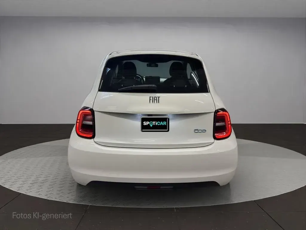Neu Fiat 500e Pop 86 kW (118 PS) 2026 Weiss Limousine