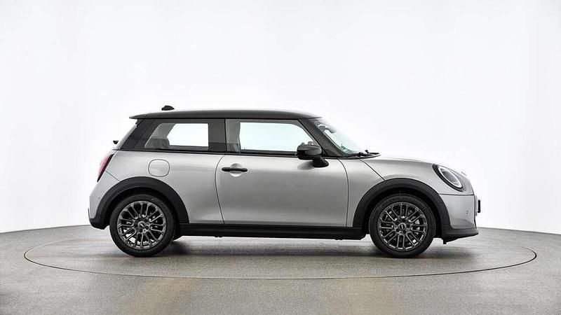 Gebraucht Mini Cooper Classic 156 PS (114 kW) 2024 Grau Kleinwagen