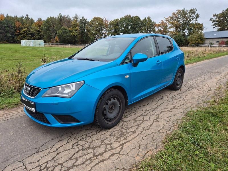 Blau Gebraucht 2016 Seat Ibiza Style Kleinwagen | 8.400 € (Fairer Preis) - Bild 1/4