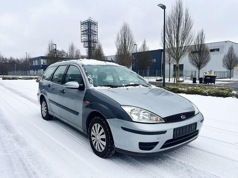 Gebraucht Ford Focus 101 PS (74 kW) 2002 Grau Kombi