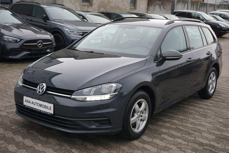 Gebraucht VW Golf VII 116 PS (85 kW) 2019 Grau Kombi