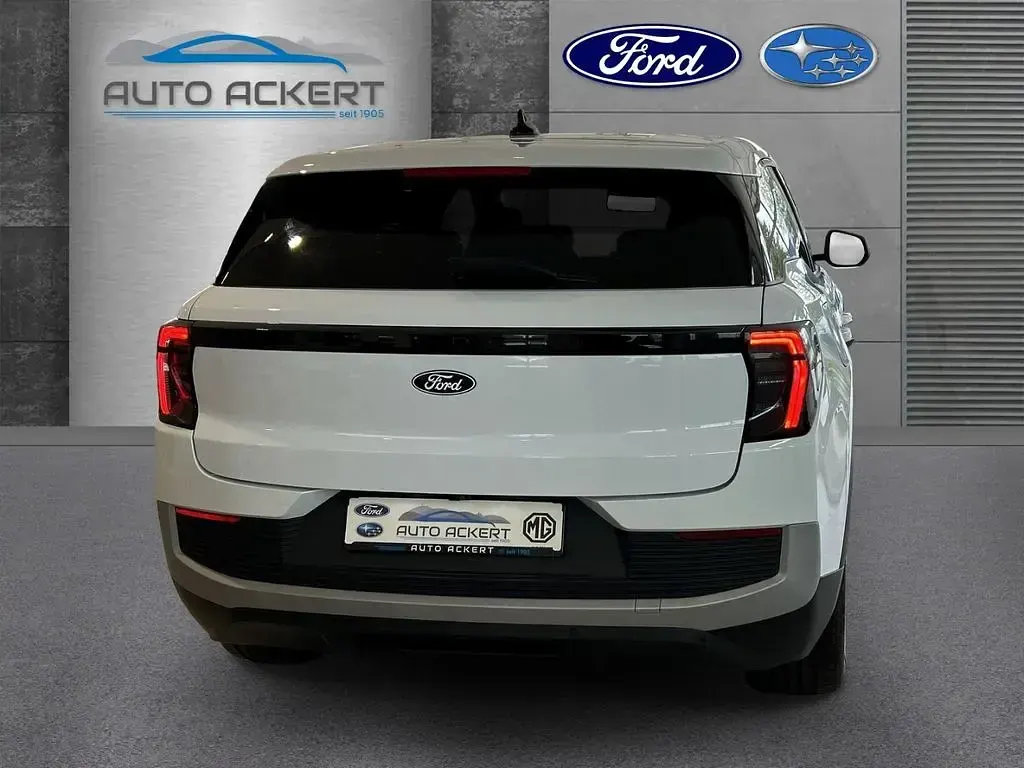 Nowe Ford Explorer 210 kW (286 KM) 2026 Biały SUV